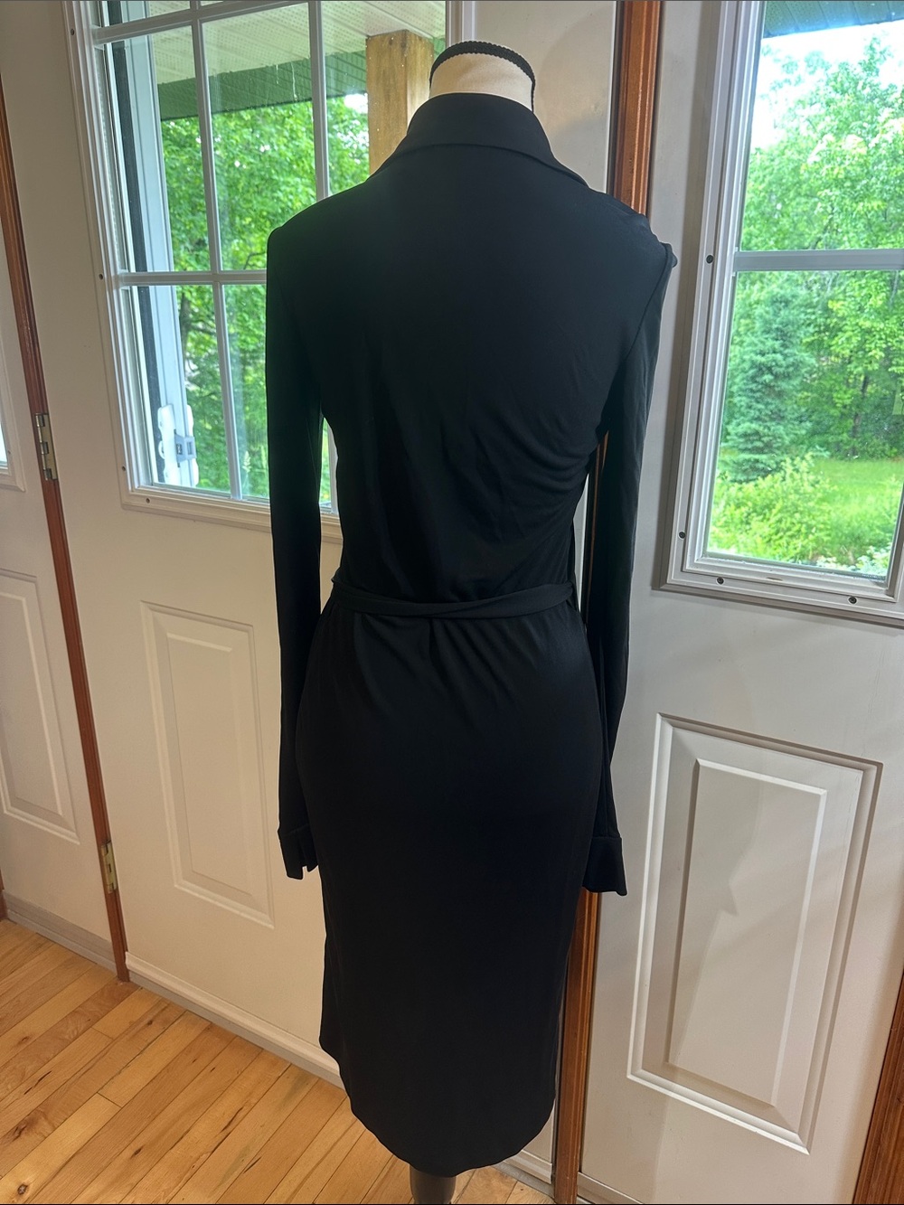 Diane Von Furstenberg Black Long-Sleeve Wrap Midi Dress - Picture 2 of 10